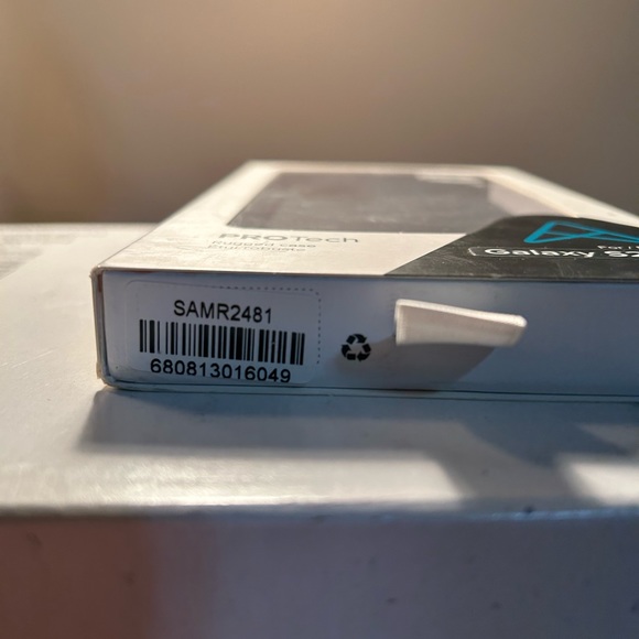 AXESSORIZE Galaxy S20+ PROTech Rugged phone case - Picture 5 of 9